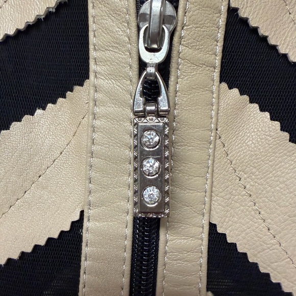 Vintage Funky Black Rayon and Beige Leather & Jacket - Size Medium - Picture 3 of 4